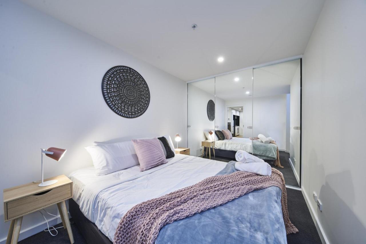 Mega Style Apartments The International Melbourne Esterno foto