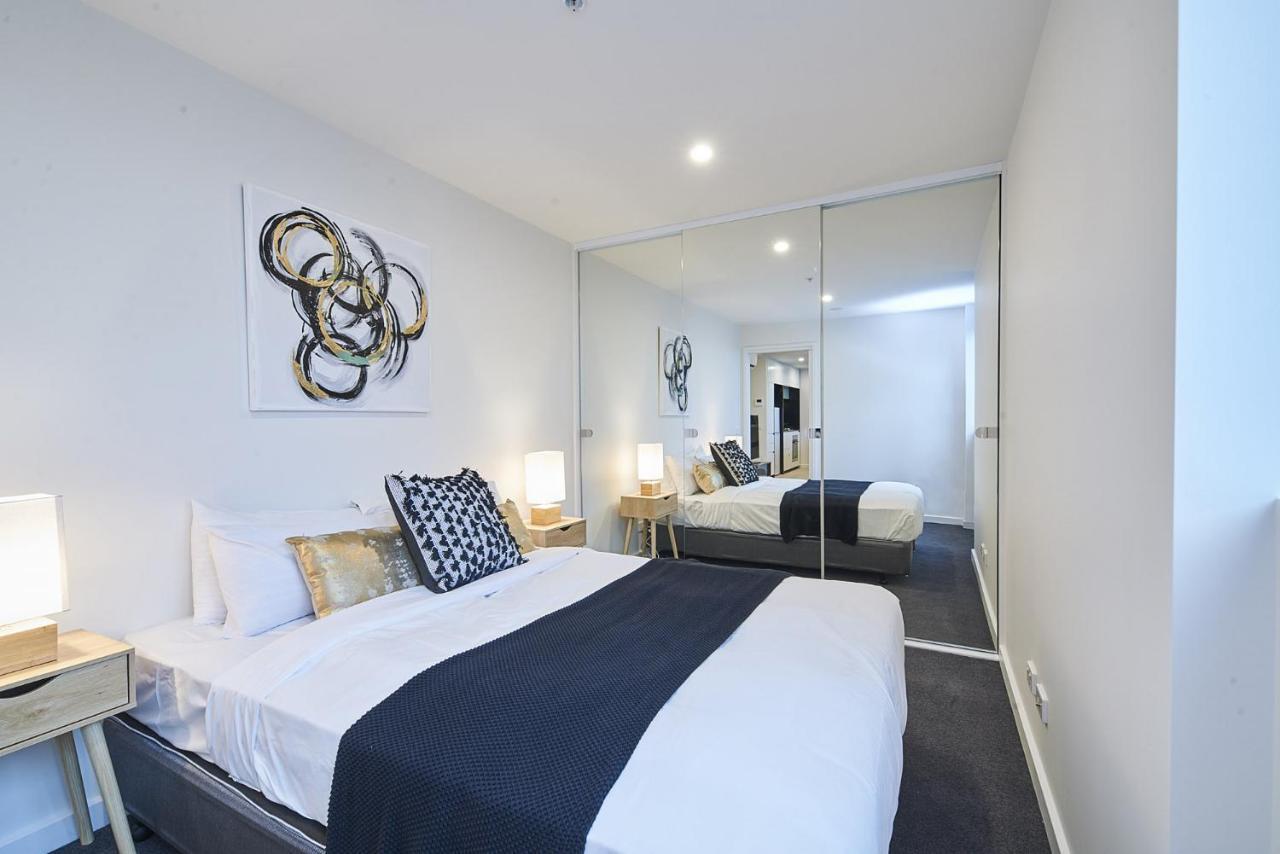 Mega Style Apartments The International Melbourne Esterno foto